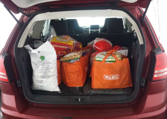 Reparto de Canasta Navidadeña